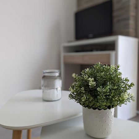Studio Faubourg-Raines Dijon Extérieur photo